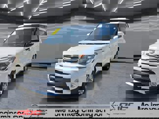 Used 2018 Kia Soul + image 1