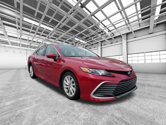 Used 2023 Toyota Camry LE image 1