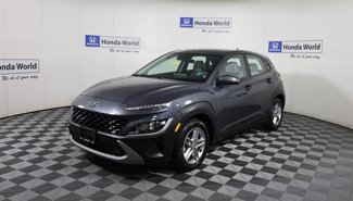 Used 2022 Hyundai Kona SE image 1