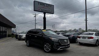 Used 2017 Hyundai Santa Fe SE w/ SE Premium Package 02 image 1