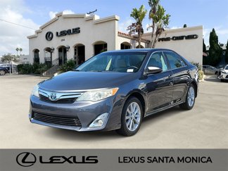 Used 2012 Toyota Camry XLE image 1