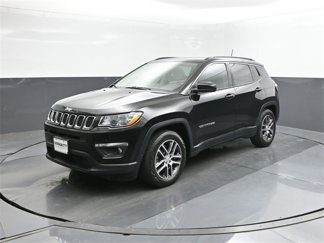 Used 2019 Jeep Compass Latitude w/ Popular Equipment Group image 1