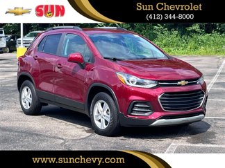 Used 2022 Chevrolet Trax LT w/ LT Convenience Package image 1