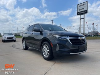 Used 2022 Chevrolet Equinox LT image 1