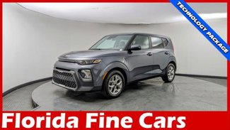 Used 2022 Kia Soul LX w/ Technology Package image 1