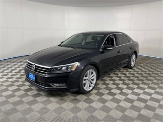 Used 2018 Volkswagen Passat 2.0T SE image 1