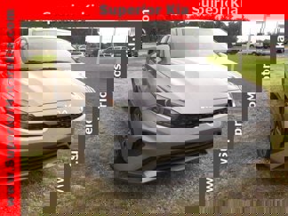Used 2023 Kia Forte LXS image 1