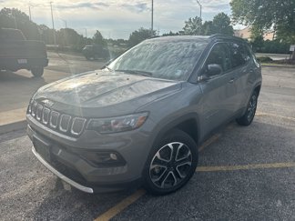 Used 2022 Jeep Compass Limited image 1