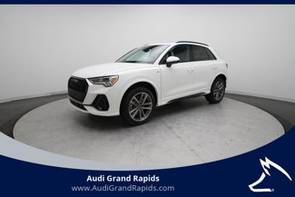 New 2025 Audi Q3 2.0T Premium image 1