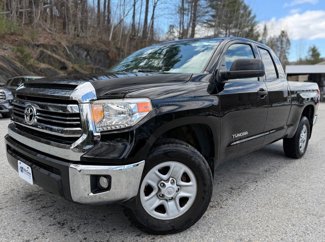 Used 2016 Toyota Tundra SR5 w/ SR5 Upgrade Package image 1