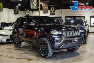Used 2017 Jeep Grand Cherokee Altitude image 1