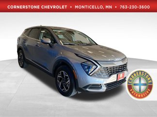 Used 2024 Kia Sportage LX image 1