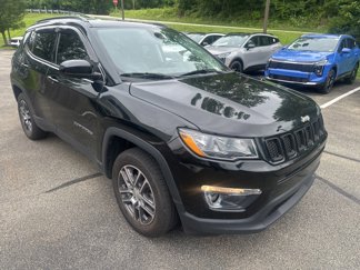 Used 2020 Jeep Compass Latitude w/ Cold Weather Group image 1