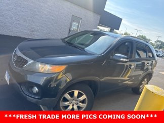 Used 2011 Kia Sorento LX w/ Convenience Pkg image 1