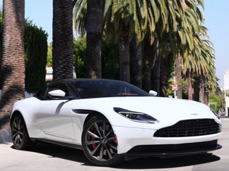 Used 2019 Aston Martin DB11 Coupe image 1