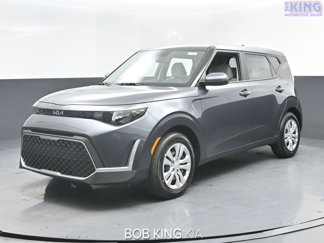 New 2025 Kia Soul LX image 1
