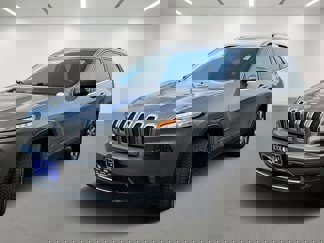 Used 2018 Jeep Cherokee Limited image 1