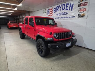 New 2025 Jeep Gladiator Sport image 1