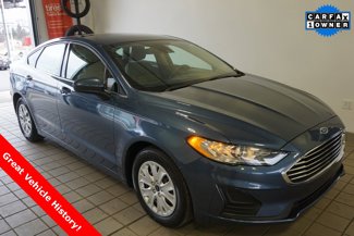 Used 2019 Ford Fusion S image 1
