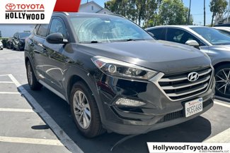 Used 2017 Hyundai Tucson SE image 1