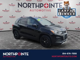 Used 2022 Chevrolet Trax LT w/ LT Convenience Package image 1