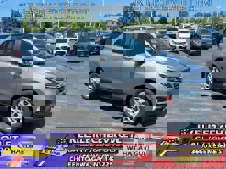 Used 2023 Chevrolet Equinox LT image 1