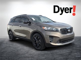 Used 2019 Kia Sorento S image 1