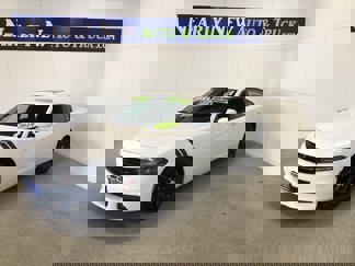 Used 2019 Dodge Charger SXT image 1