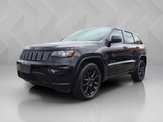 Used 2018 Jeep Grand Cherokee Altitude image 1