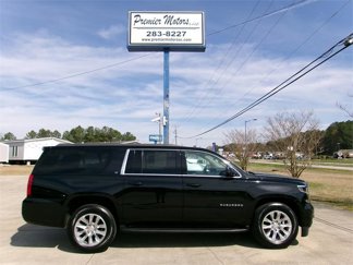 Used 2020 Chevrolet Suburban LT image 1