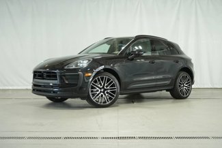 Used 2024 Porsche Macan image 1