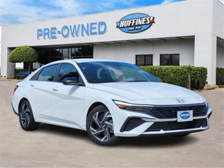 Certified 2025 Hyundai Elantra Sport w/ Cargo Package image 1