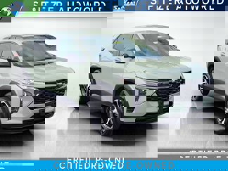 Used 2024 Chevrolet Trax RS w/ Driver Confidence Package image 1