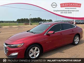 Used 2024 Chevrolet Malibu LT image 1