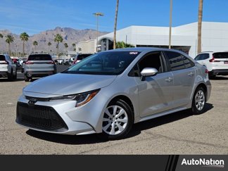 Used 2020 Toyota Corolla LE image 1