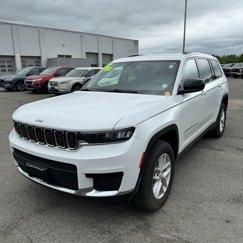 Used 2022 Jeep Grand Cherokee L Laredo w/ Luxury Tech Group I image 1