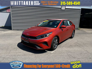 Used 2023 Kia Forte LXS image 1