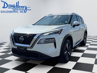 Used 2023 Nissan Rogue SL w/ SL Premium Package image 1