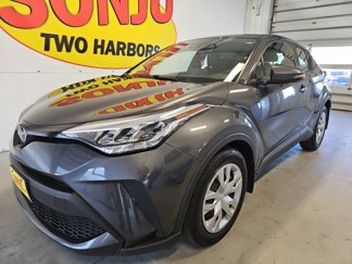 Used 2022 Toyota C-HR XLE image 1