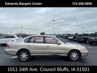 Used 1995 Toyota Avalon XL image 1