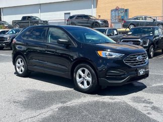 Certified 2020 Ford Edge SE image 1