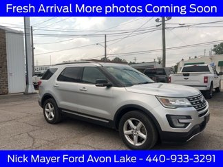 Used 2017 Ford Explorer XLT w/ Equipment Group 202A image 1