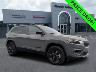 New 2023 Jeep Cherokee Altitude Lux image 1