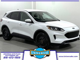 Used 2021 Ford Escape SE w/ Cold Weather Package image 1