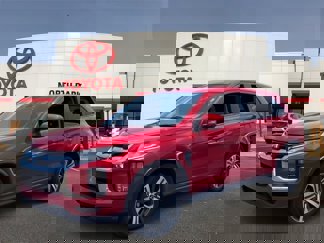 Used 2024 Mitsubishi Outlander Sport SE image 1