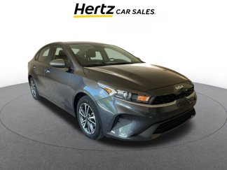 Used 2023 Kia Forte LXS image 1