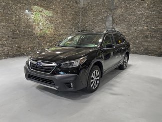 Used 2020 Subaru Outback Premium image 1