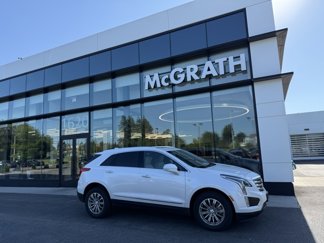 Used 2017 Cadillac XT5 Luxury w/ Driver Awareness Package image 1