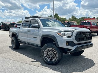 Used 2019 Toyota Tacoma TRD Off-Road image 1