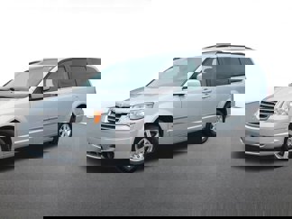 Used 2009 Chrysler Town & Country Touring video 1